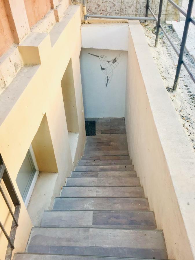חרסון Small Underground Apartment At The Center מראה חיצוני תמונה